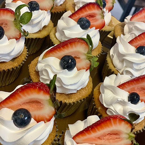 C2c Cupcakes With Fruit